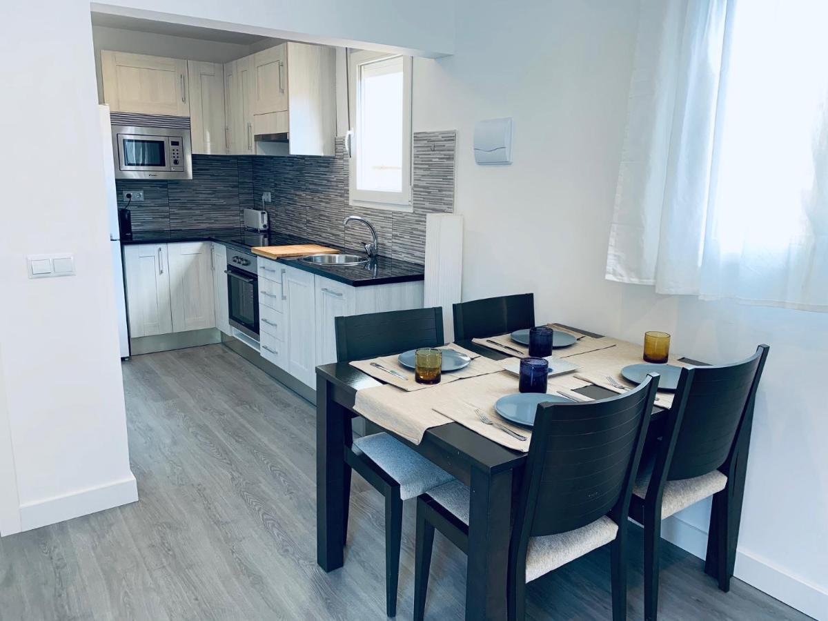 Apartamento Con Terraza Y Parking Privado Lägenhet Palamós Exteriör bild